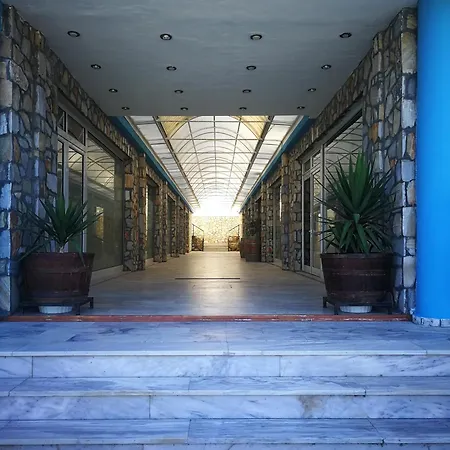 Apartment Center 3